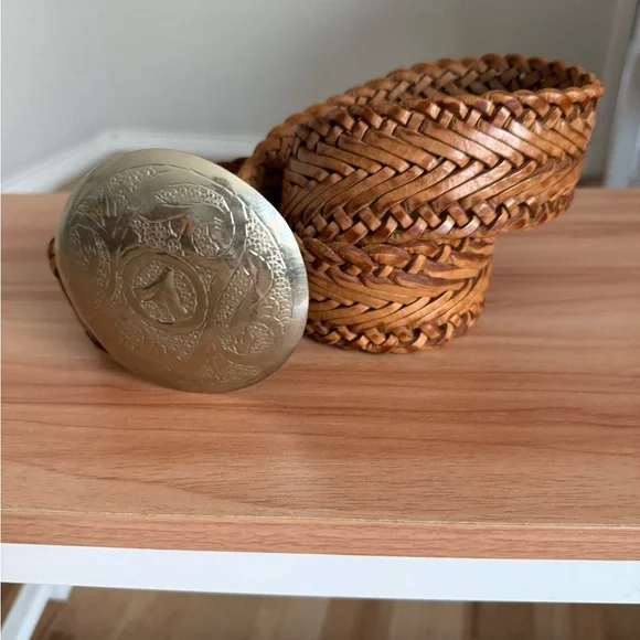 Vintage Y2K Medallion Disk McBling Girlhood Core Wide Woven Leather Belt - Picture 5 of 15